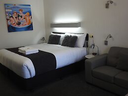 Wine Village Motor Inn