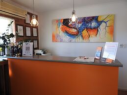 Wine Village Motor Inn