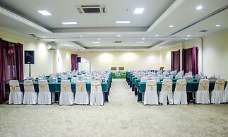 Mega Anggrek Hotel & Convention