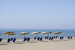 Giulivo Hotel & Village