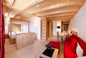 Zin Senfter Residence