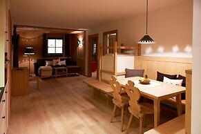 Zin Senfter Residence