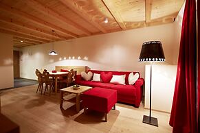 Zin Senfter Residence