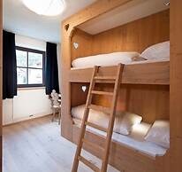 Zin Senfter Residence
