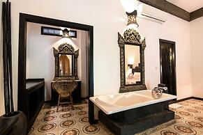 Petit Temple Suite & Spa