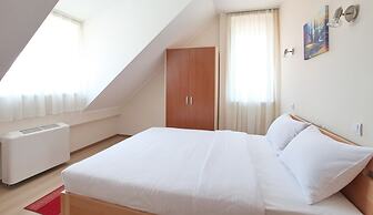 Hotel Novella Uno