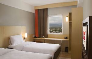 ibis Padang Hotel