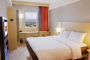 ibis Padang Hotel
