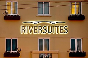 Riversuites