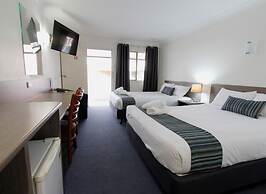 Sugar Country Motor Inn