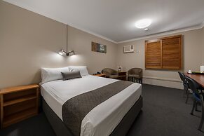 The Cosmopolitan Motel and Serviced Apartments