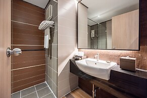 Manhattan Pattaya Hotel