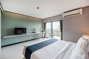 Manhattan Pattaya Hotel