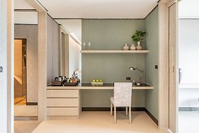 Manhattan Pattaya Hotel