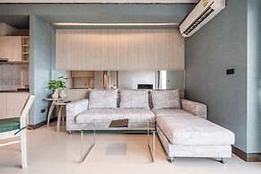 Manhattan Pattaya Hotel