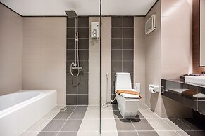 Manhattan Pattaya Hotel