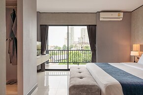 Manhattan Pattaya Hotel