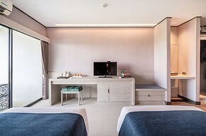 Manhattan Pattaya Hotel