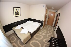 Hotel Picaro Stok