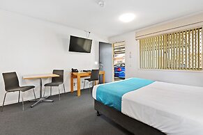 Browns Plains Motor Inn