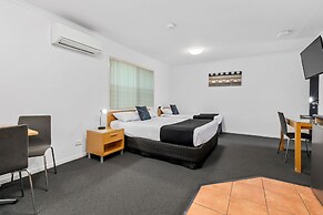 Browns Plains Motor Inn