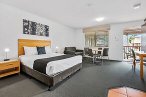 Browns Plains Motor Inn