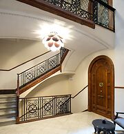 Catalonia Passeig de Gràcia