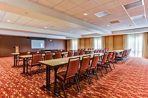 Courtyard by Marriott Bridgeport Clarksburg