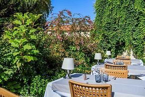 Hôtel Restaurant Le Commerce