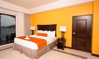 Maria's By the Sea Hotel