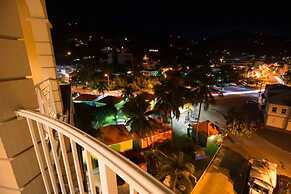 Maria's By the Sea Hotel