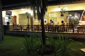 Makara Bungalows