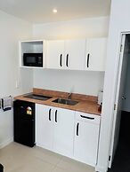 Bush Inn Court Motel