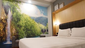 Oak Tree Urban Jakarta