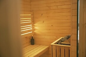 Oak Tree Urban Jakarta