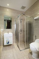 Oak Tree Urban Jakarta