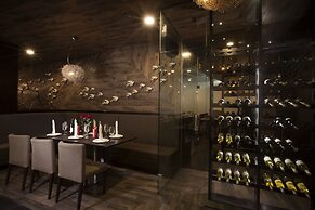 Oak Tree Urban Jakarta