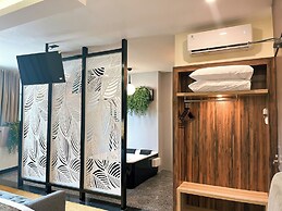 Oak Tree Urban Jakarta