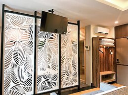 Oak Tree Urban Jakarta