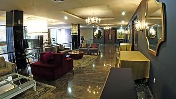 Amaroossa Cosmo Jakarta