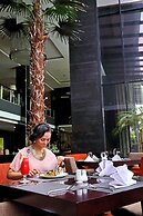 Amaroossa Cosmo Jakarta