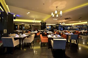 Amaroossa Cosmo Jakarta