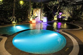 Amaroossa Cosmo Jakarta