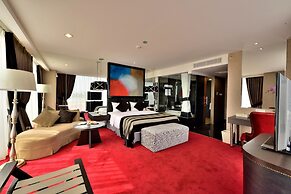 Amaroossa Cosmo Jakarta