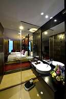 Amaroossa Cosmo Jakarta