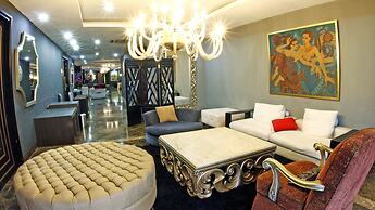 Amaroossa Cosmo Jakarta