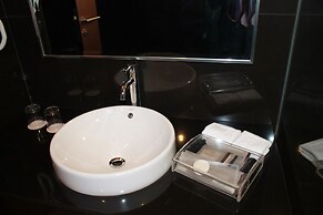 Amaroossa Cosmo Jakarta