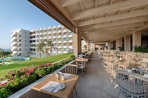 Esperides Beach Resort