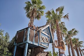 Esperides Beach Resort