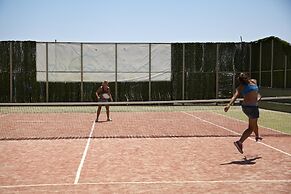 Esperides Beach Resort